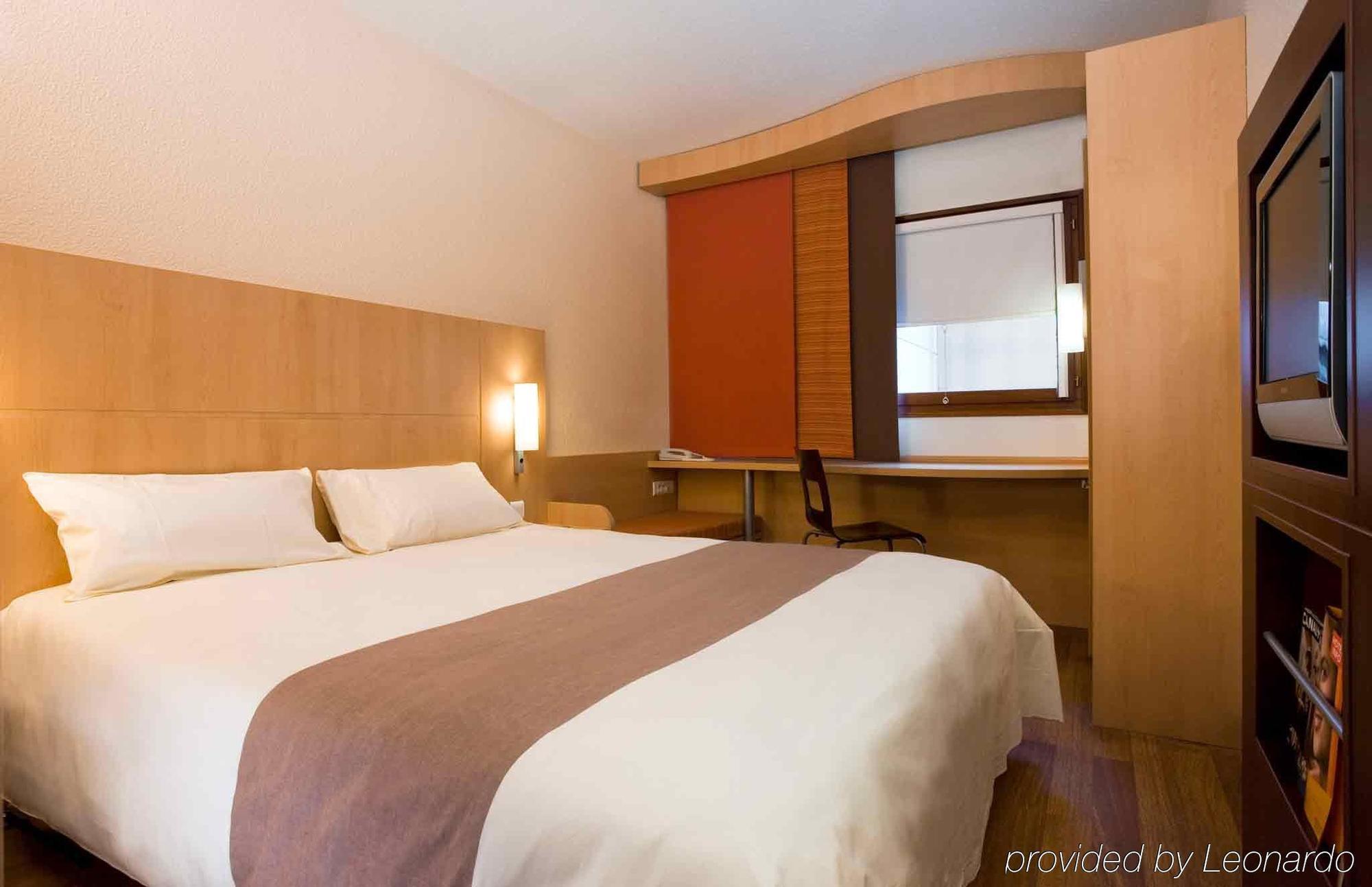 B&B Hotel Rouen Centre Rive Droite Esterno foto